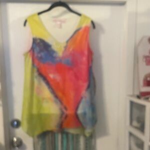 V-Neck Multicolor Sleeveless Tank Top - Bright Abstract Print